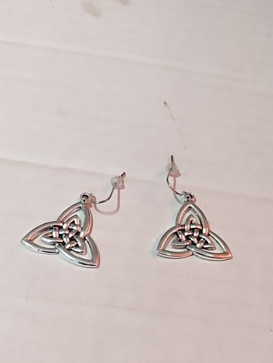 Jewelry - NWT Silver Celtic Knot Drop Earrings - Women Jewelry